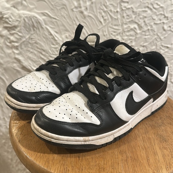 Nike Panda Dunks 🐼 - Picture 2 of 7